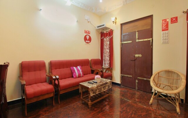 OYO 11862 Home Cozy 2BHK ECR Cuddalore Road