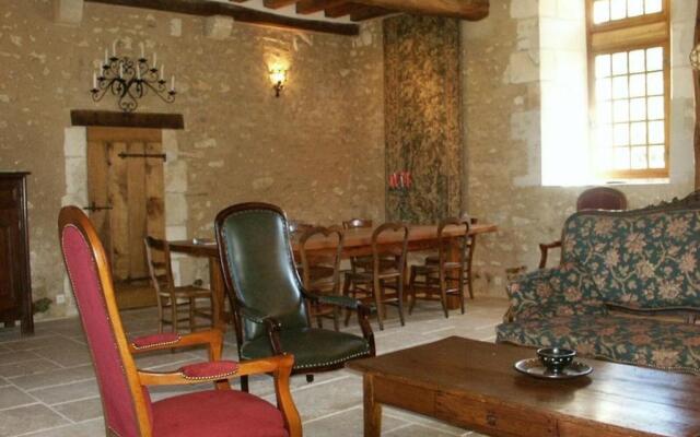 Gîte Orbigny, 4 pièces, 8 personnes - FR-1-381-199