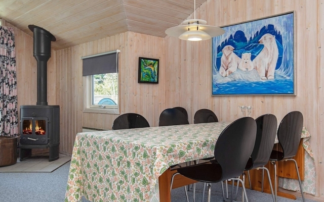 Rustic Holiday Home in Idestrup near Sea