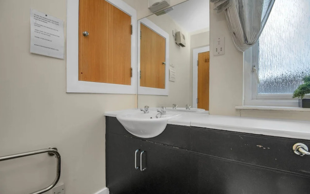 Tony Asga - Coady Apartment