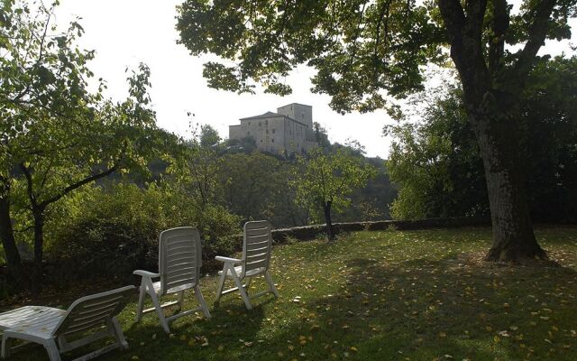 Castello Del Poggiarello Di Stigliano