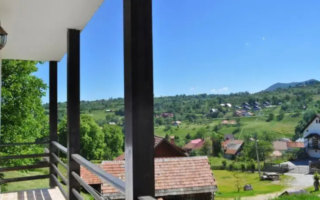 Transylvania Apartments