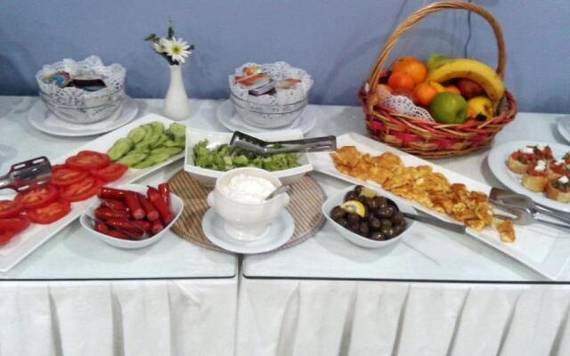 Capital Tirana Hotel Bruci