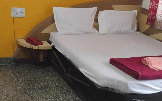 Sai Seva Hotel
