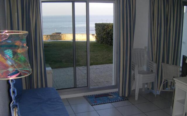 Appartement Royan, 2 Pièces, 4 Personnes - Fr-1-494-63