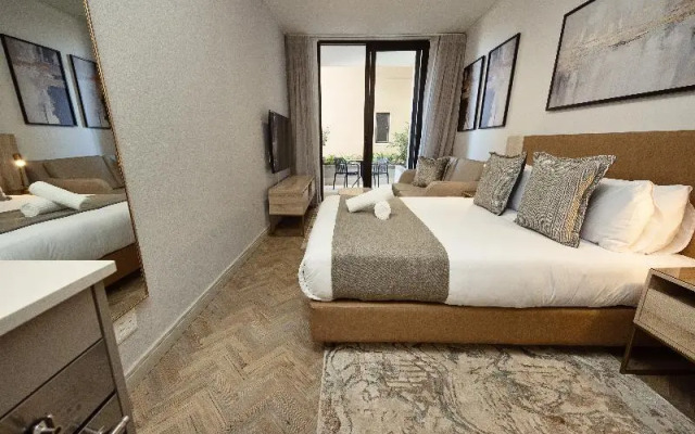 One Rosebank Executive Apartment Hotel