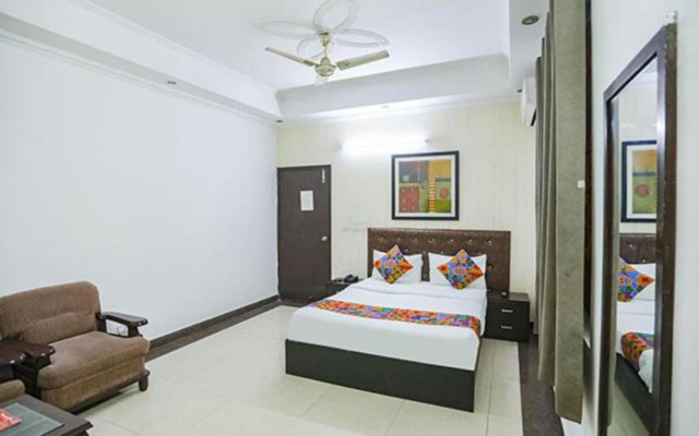 FabHotel F9 H Block Sector 51