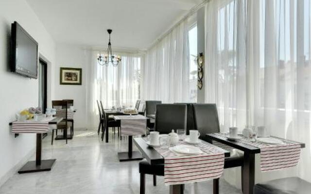 Marina Bed and Breakfast