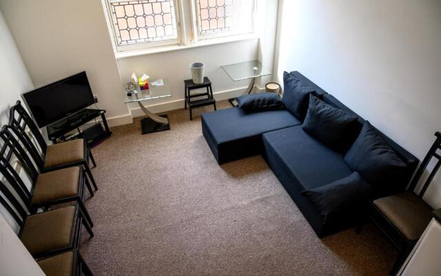 Amazing 3 Bedroom apartment in the center of Town