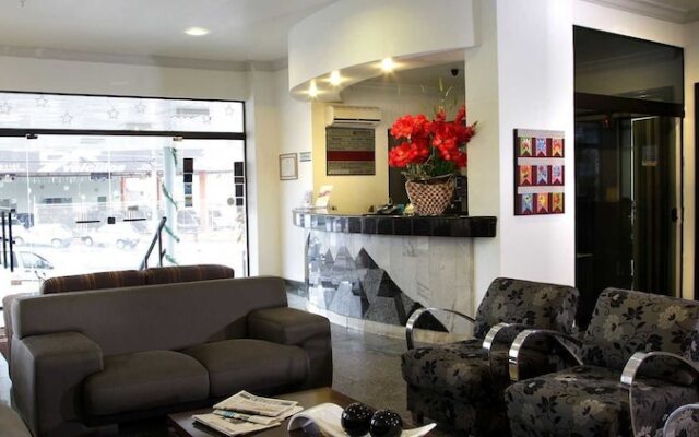 Montese Tower Hotel