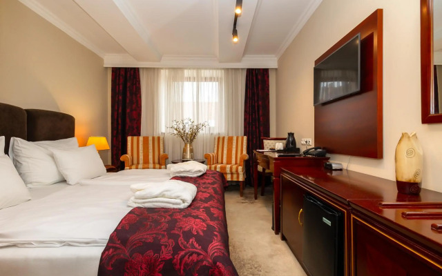 Grand Hotel Sole (ex. Hotel Golden Hoffer & Best Western Hotel Dituria)