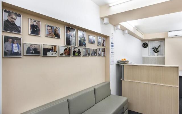 Basseynaya Apart Hotel