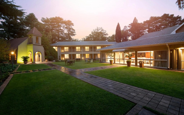 Three Rivers Lodge and Villas