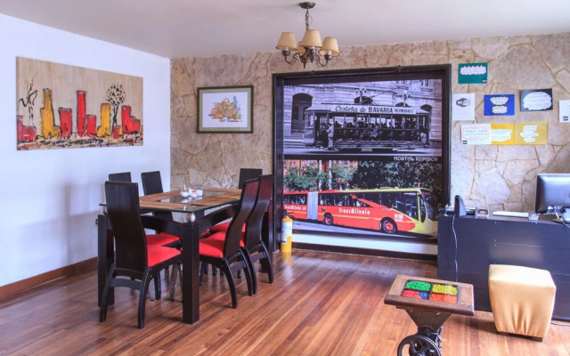Rumbos Café Hostal - Adults Only
