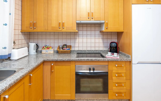 2 Habs Buena terraza con BBQ - WiFi, Piscina