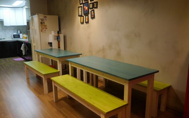 Popcorn Hostel Nampodong