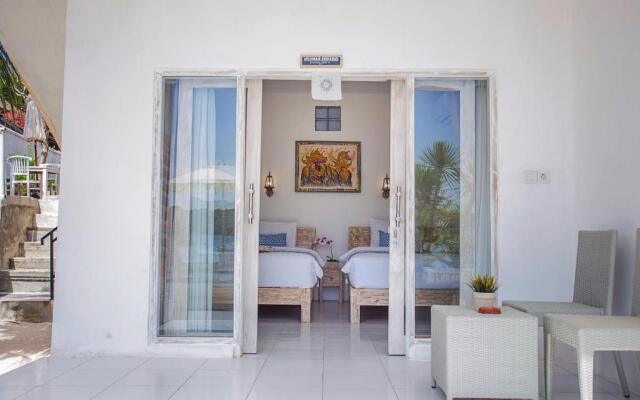 The Waterfront Beach House