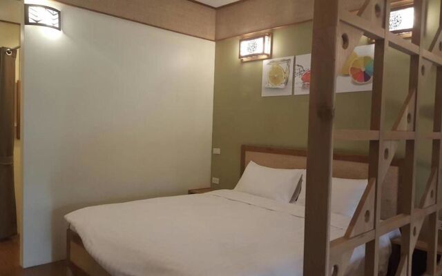 Baan Alisa Bed and Breakfast