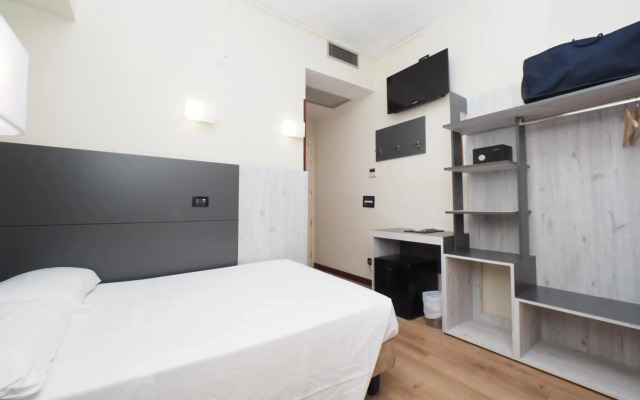 Osimar Hotel