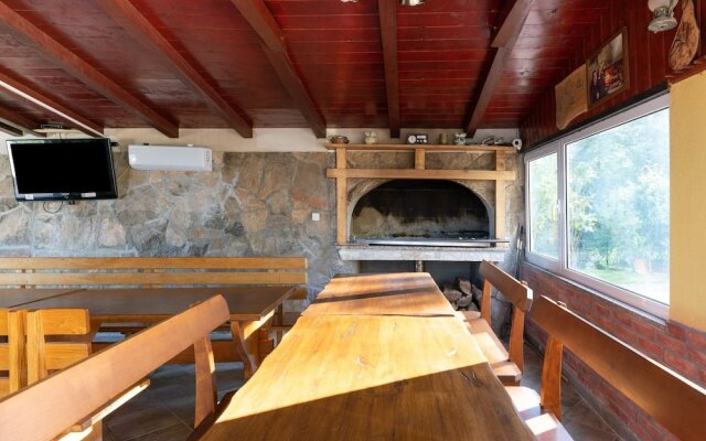 Simplistic Holiday Home in Lovran With Swimming Pool