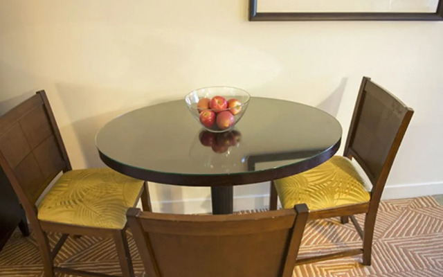 Aina Nalu Condo H104 - 2 Br Condo