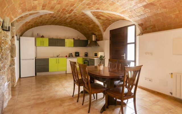 Rustic Holiday Home in Catalonia With Swimming Pool
