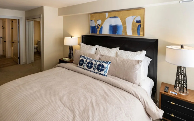 Eagle Springs East 1 & 2 Bedroom Condos