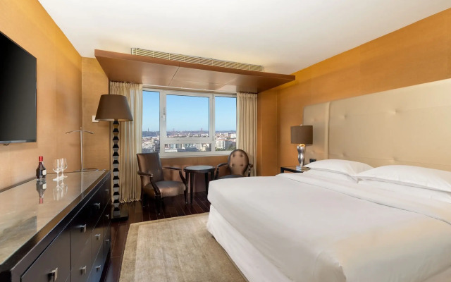 Sheraton Lisboa Hotel & Spa