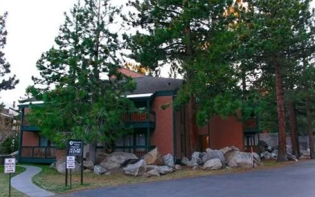 Sherwin Villas by Mammoth Res Bureau