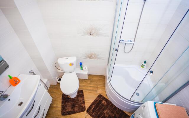 Атлант на Фридриха Энгельса