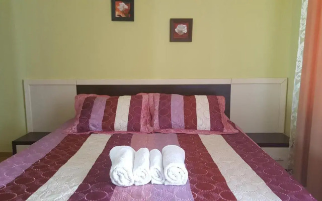Apartment Hotel Yalta