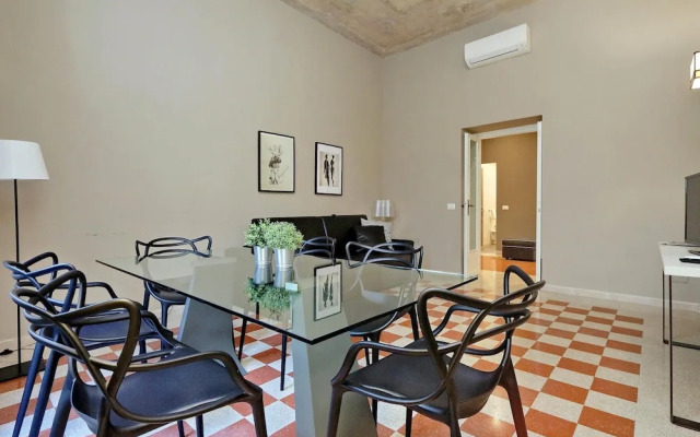 Rm-h501-pale6c2 Monti Apartments - M7