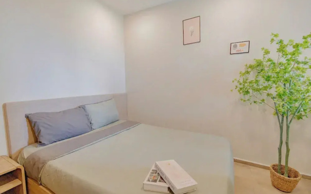 The Rex's Song Boutique Apartment