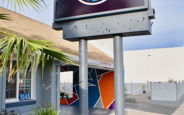 Travel Inn