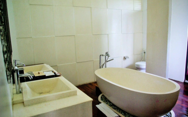 Cattleya Suite by Marbella