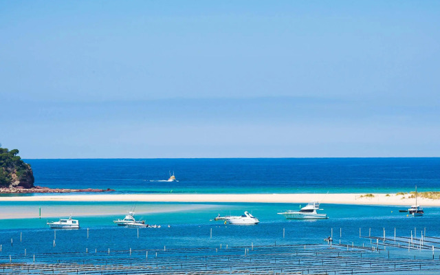 Baywatch Luxury Apartments