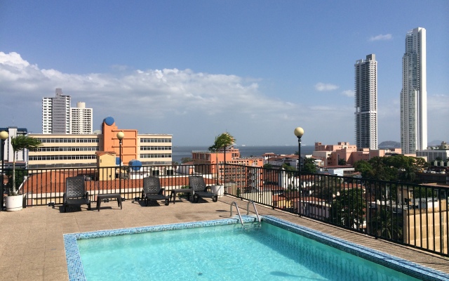 Hotel Costa Inn