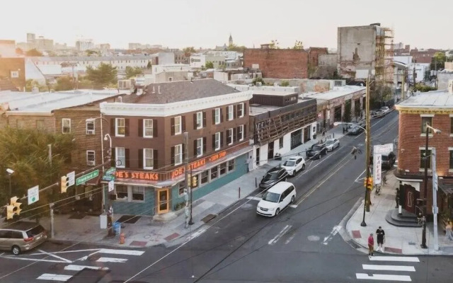 Archway Hotel & Residences