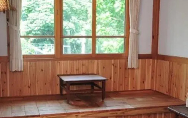 Old Five Guesthouse