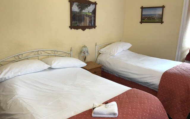 The Cobbled Yard Hotel