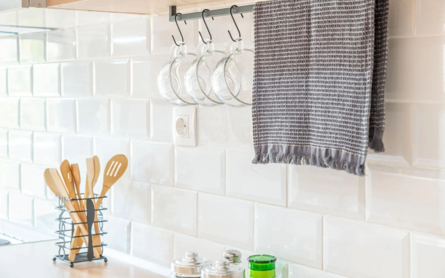 Modern Escape Near Riviera & Niarchos Foundation!