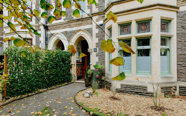 The Loft | 2BR Duplex | Central+Parking