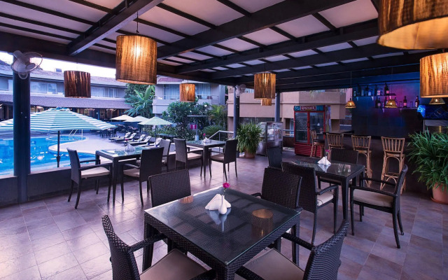 Whispering Palms Beach Resort