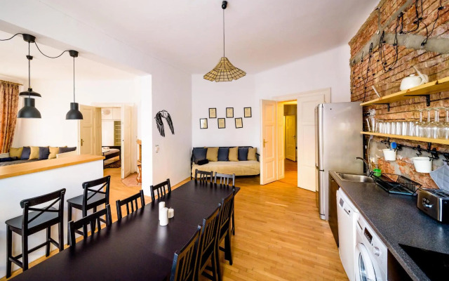 Amazing Harry Potter'S Apt. At Old Town