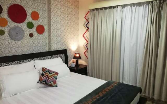 Greenleaf Suites