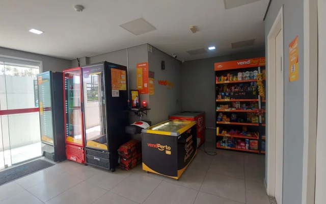 Pool Gym and Parking - Brazilian Corner