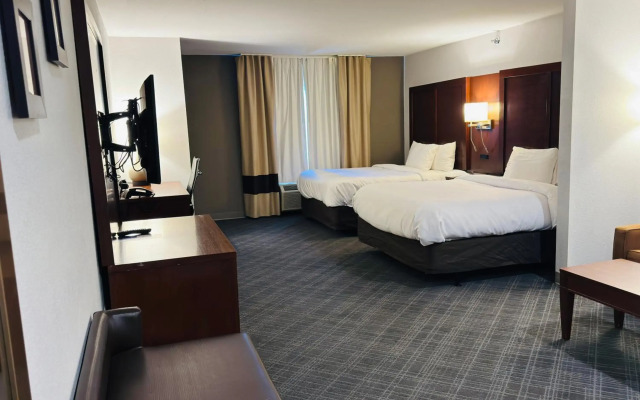 Comfort Suites Plymouth near US-30