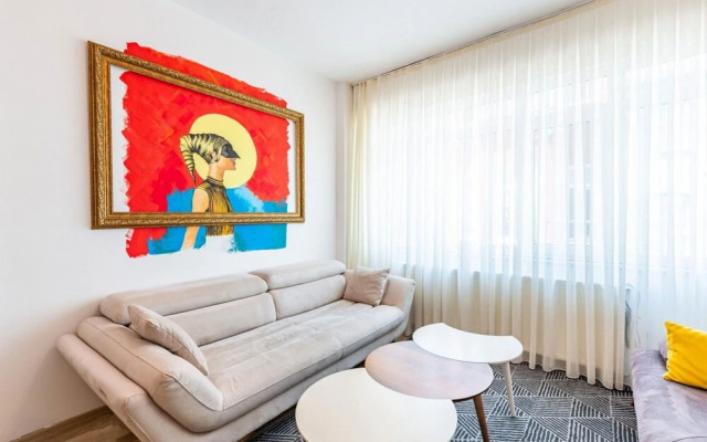 Central and Vibrant Flat in Besiktas