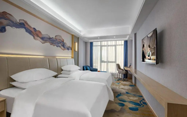 Vienna International Hotel (Shenzhen Huizhanwan Center)