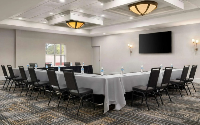 Homewood Suites by Hilton Richmond - Airport